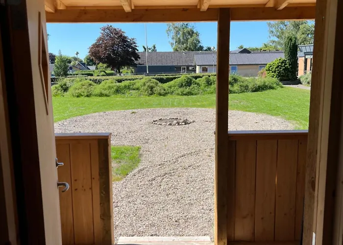 Haervejshallen 3 Camping *